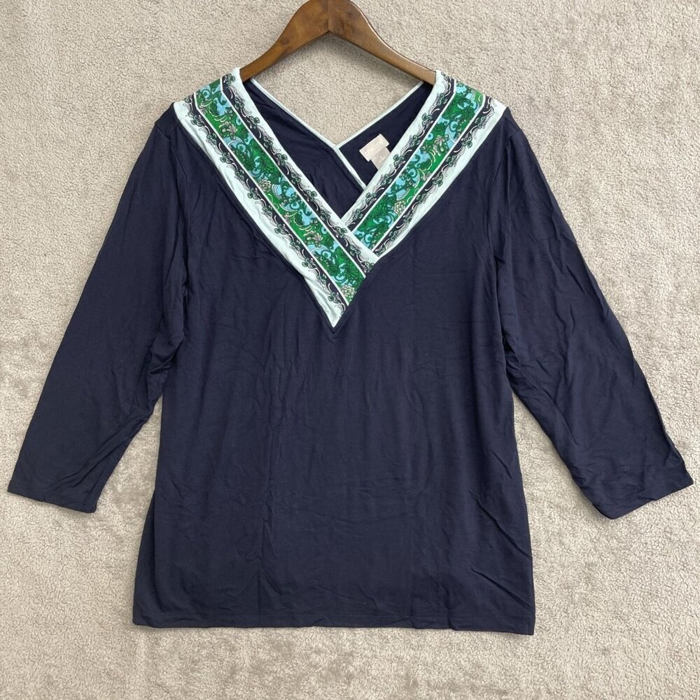 Chico's Women's Size 2/L Navy V-Neck 3/4 Sleeve Top With Green & White Trim